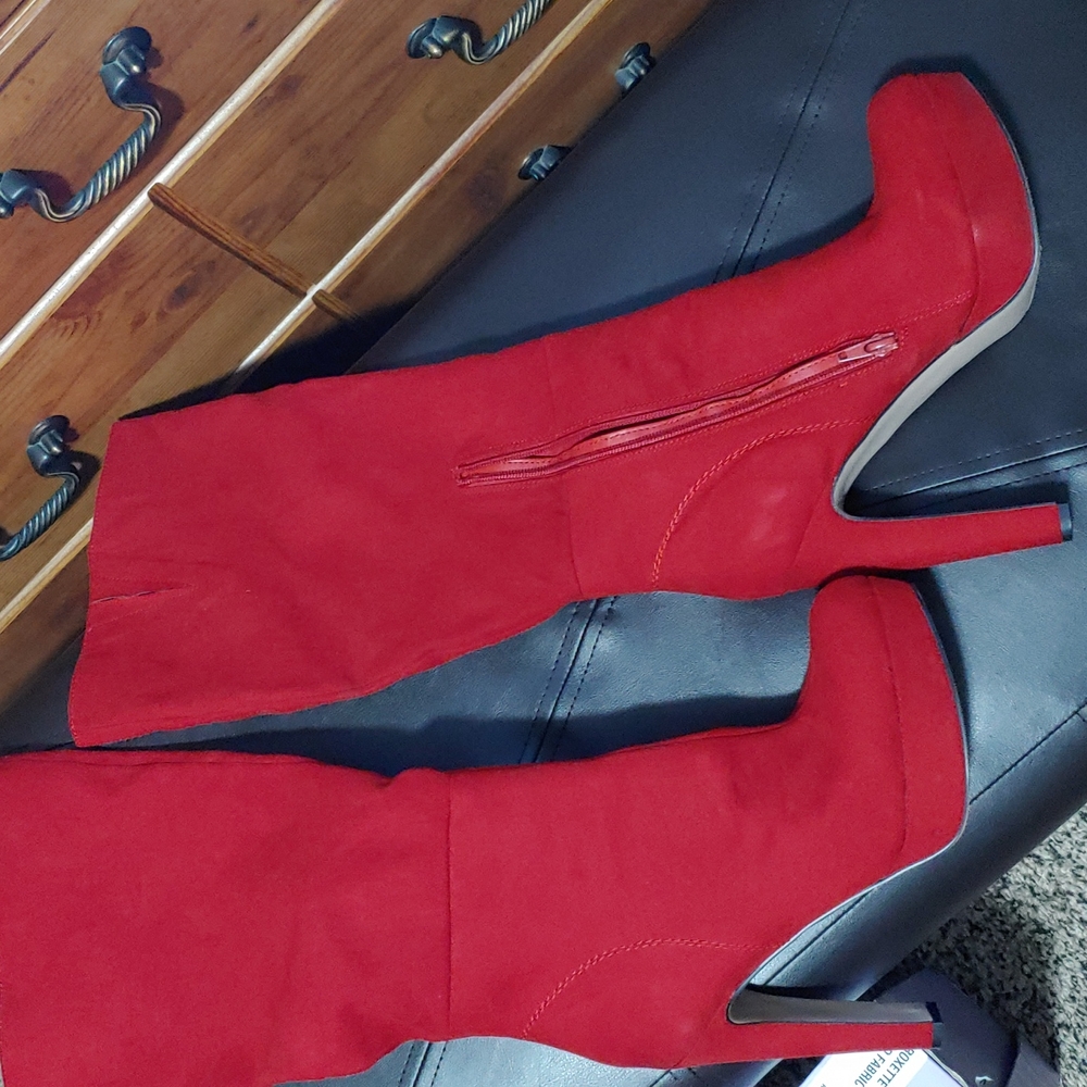 Madden Girl boots 9.5